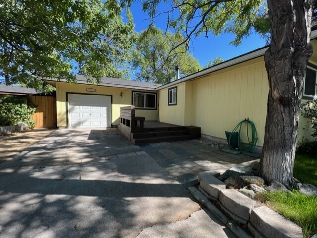 Building Photo - 2865 Edgewood Drive