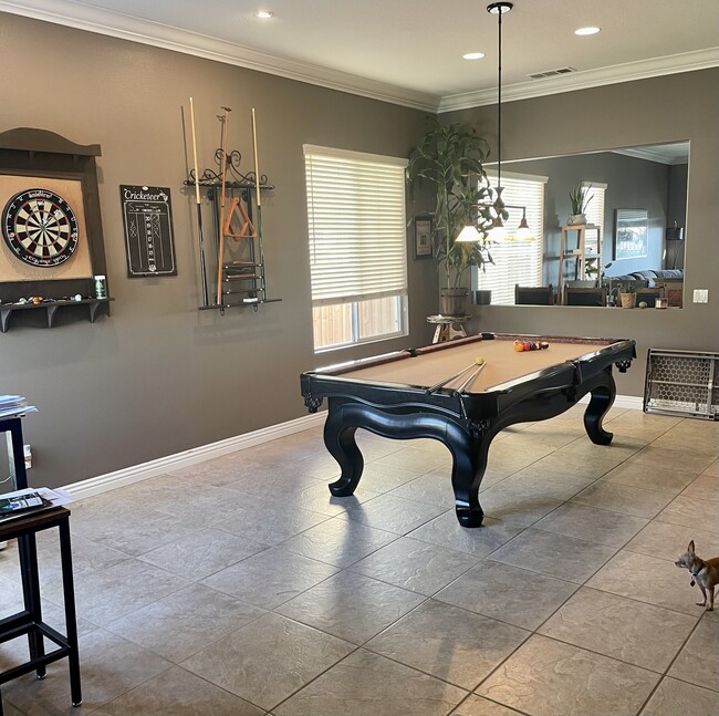 Pool / Game Room - 33013 Adelante St