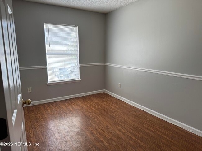 Building Photo - 458 Sherwood Oaks Dr
