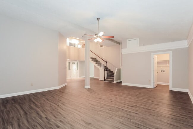 Foto del edificio - 1740 Eaglecreek Trail