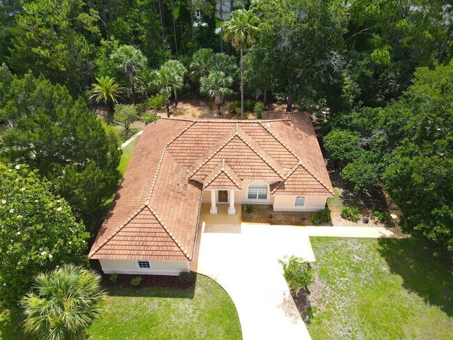 Building Photo - 87 Rose Dr