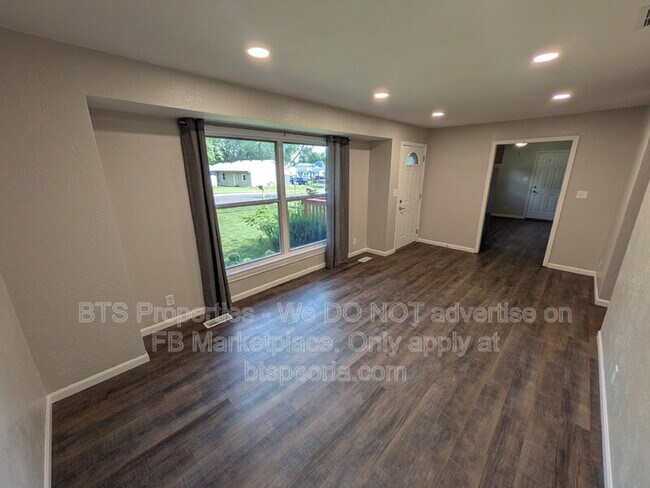 Foto del edificio - 306 Parkview Dr