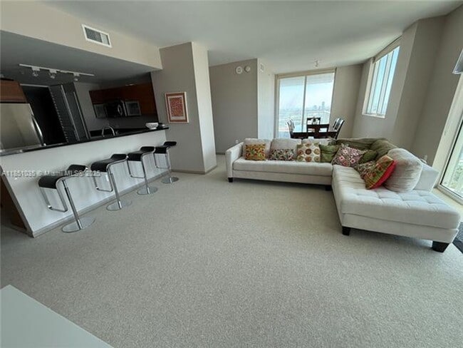 Photo - 253 NE 2nd St Apartment