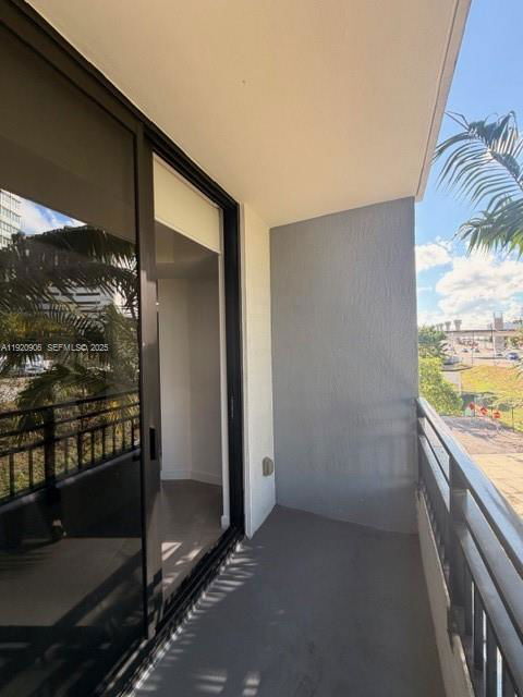 Foto del edificio - 1005 Spring Garden Rd