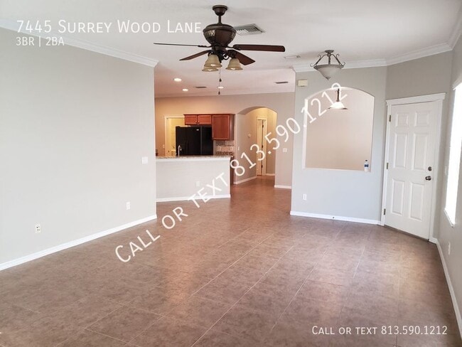 Building Photo - 7445 Surrey Wood Ln