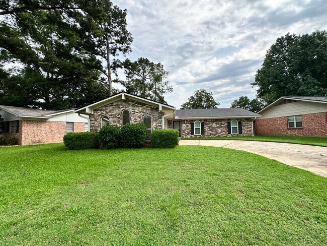 Foto del edificio - SOUTH BOSSIER NEAR BAFB-PARKWAY SCHOOL DISTRICT