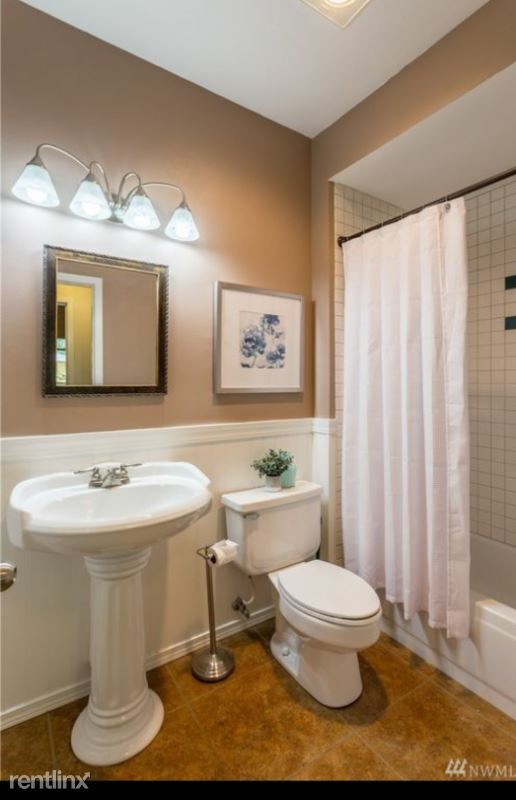Foto del edificio - 2 br, 2 bath Condo - 16225 Northup Way