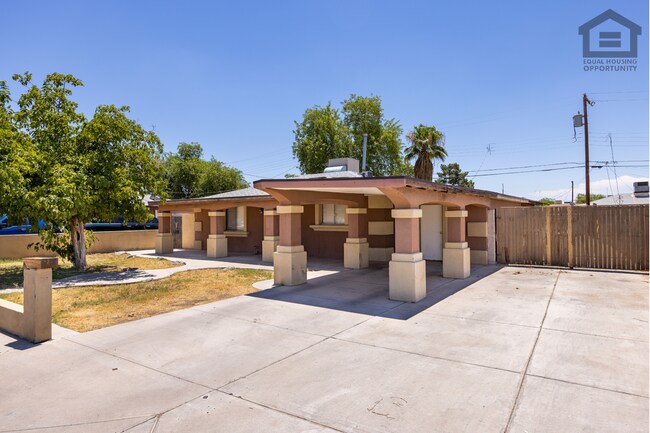 Building Photo - 6321 W Whitton Ave