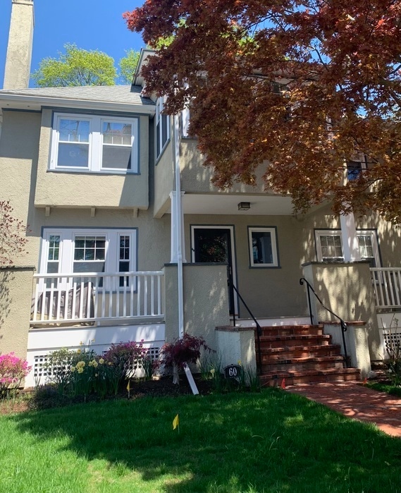 Photo - 60 Oakwood Rd (Newton, MA)