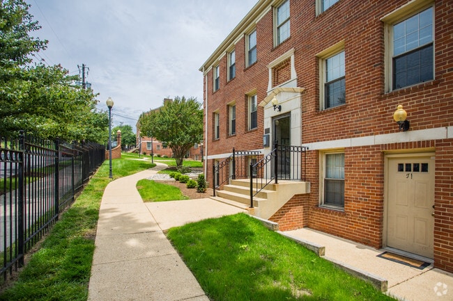  - River East-Oxon Run