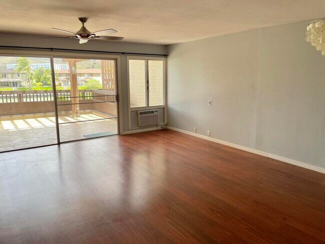 Building Photo - 444 Lunalilo Home Rd