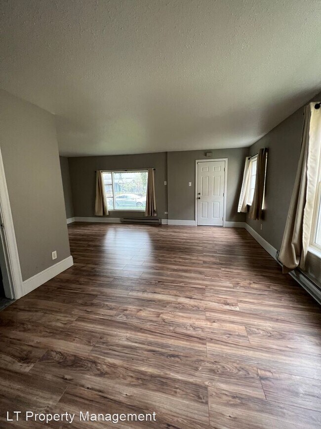 Foto del edificio - 2 br, 1 bath House - 2010 E 1st Ave