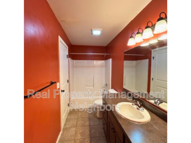 Foto del edificio - 3780 Timberlake Ct SE