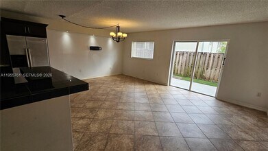 Building Photo - 20814 San Simeon Way