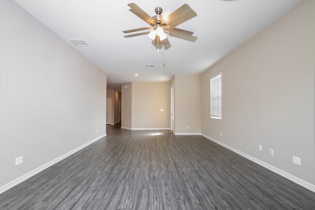 Foto del edificio - 5202 Jovial Ct, Fort Pierce, FL