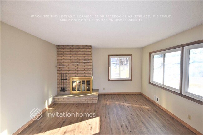 Building Photo - 5814 Pearson Dr