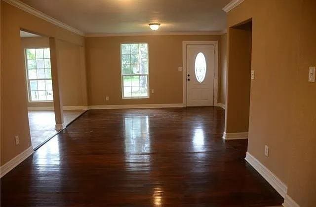 Building Photo - 1001 Taulbee Ln