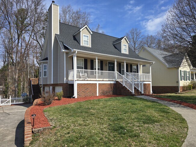 Foto del edificio - 2837 Bridgeport Dr
