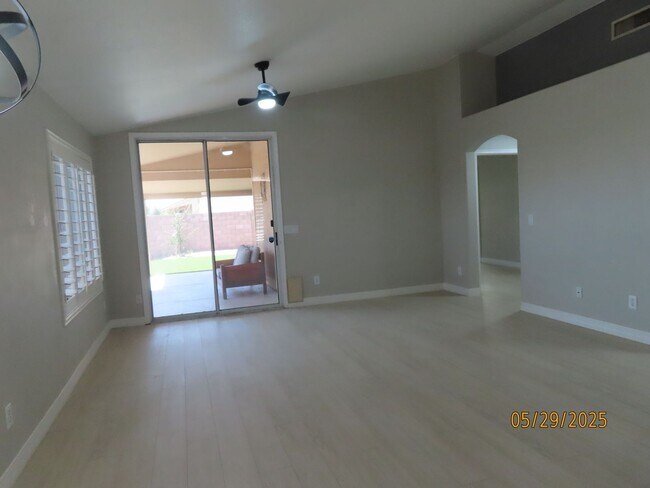 Foto del edificio - 2 Bedroom 2 Bath in Coyote Lakes