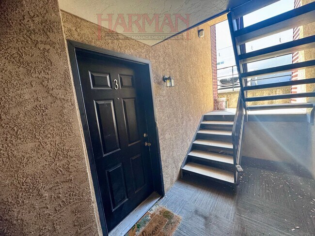 Foto del edificio - 747 N 200 E