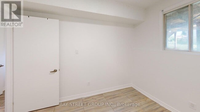 Building Photo - 1448-1448 Outlet Dr