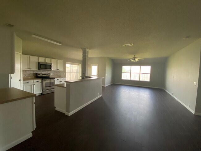 Foto del edificio - 1510 Shady Shores Dr