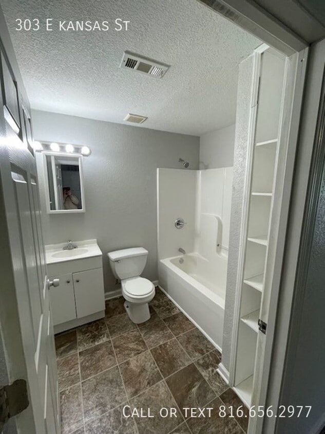 Primary Photo - Duplex for Rent