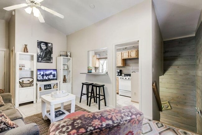 Foto del edificio - 4555 S Lake Mary Rd