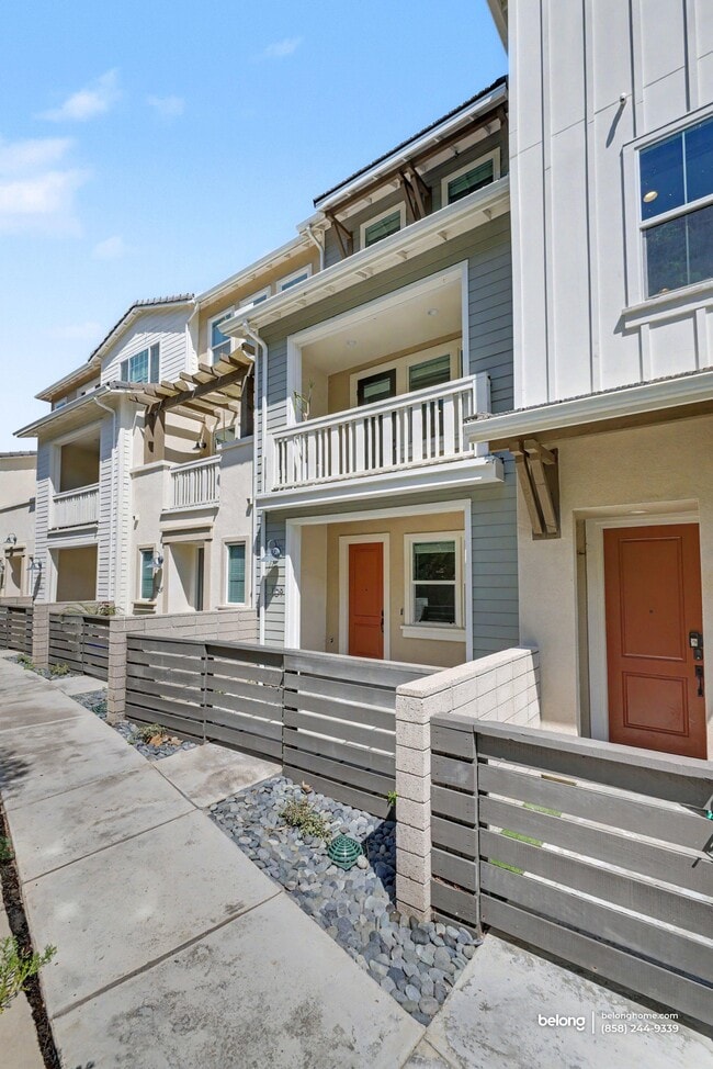 Building Photo - 1109 Makena Wy.