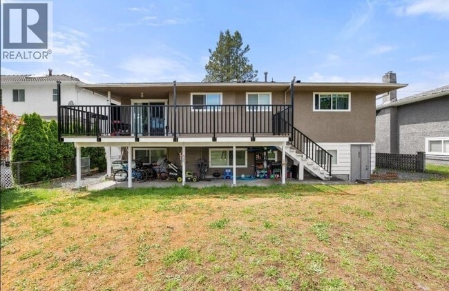 Building Photo - 1106 Duthie Ave