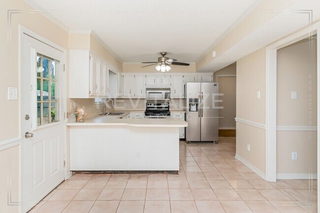 Foto del edificio - 9490 Cinder Dr