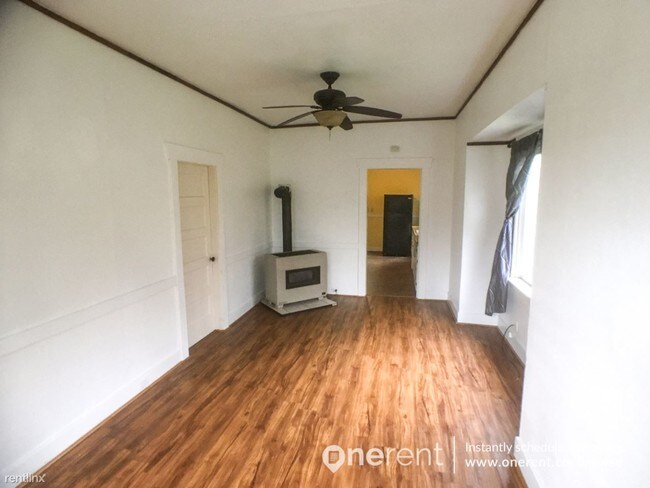 Foto del edificio - 2623 SW Yancy St