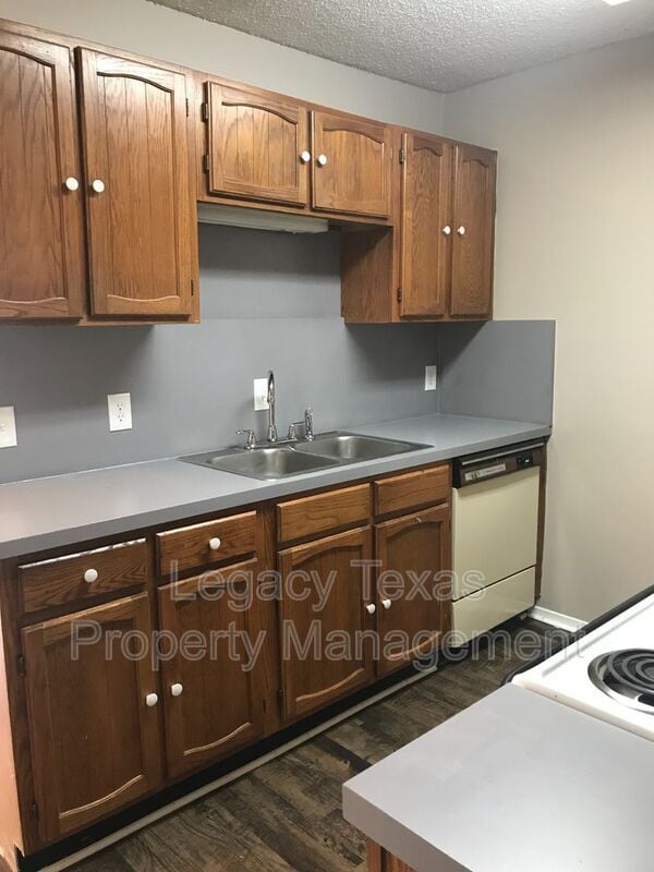 Foto del edificio - 1419 W Kilpatrick St