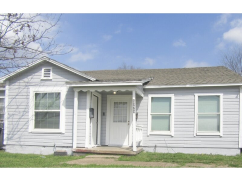 Foto principal - ******1 BEDROOM DUPLEX IN DALLAS****