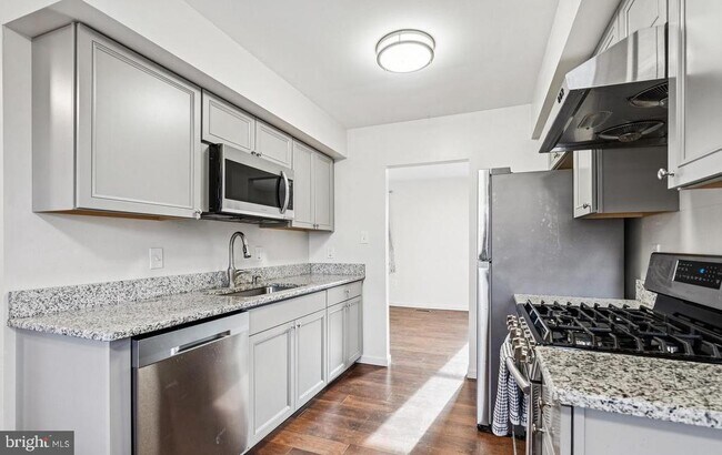 Foto del edificio - 715 Cooper Landing Rd