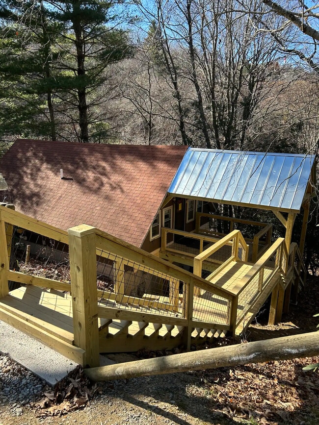 Photo - 750 Galax Cir House