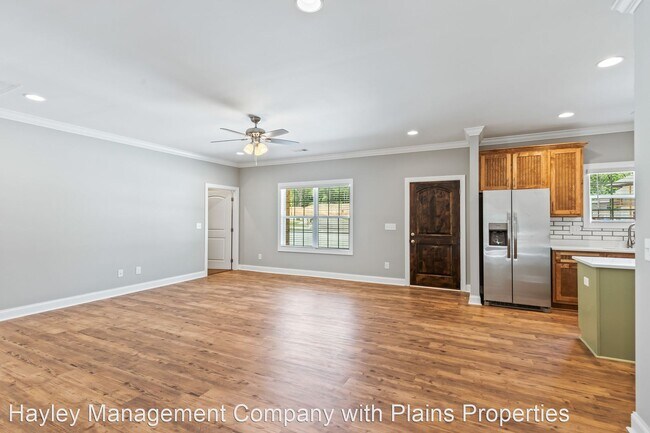 Foto del edificio - 4 br, 4.5 bath House - 929 Logan Court