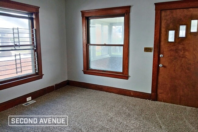 Foto del edificio - 2854 E 128th St