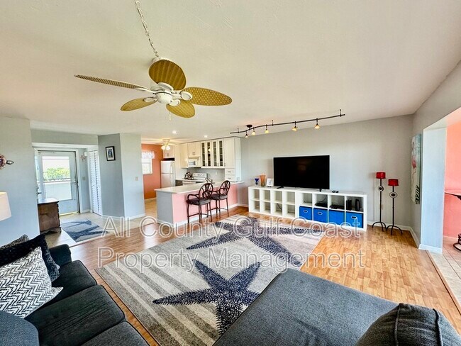Building Photo - 4240 Ironwood Cir