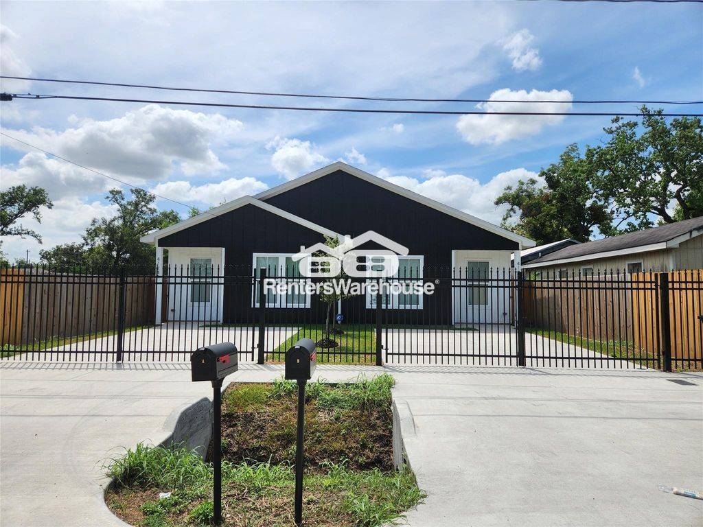 Foto principal - 4124 Vaughn St