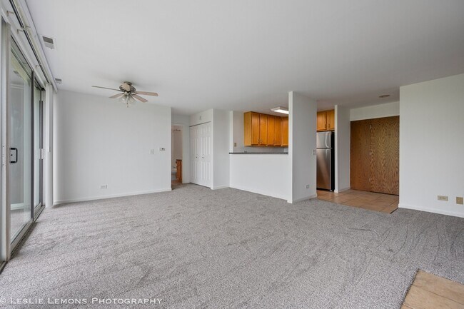 Foto del edificio - 5950 Oakwood Dr