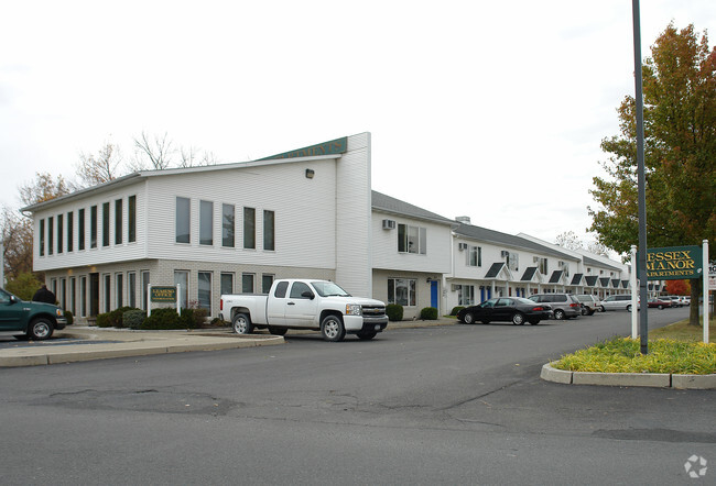 Building Photo - Essex Manor Apartments