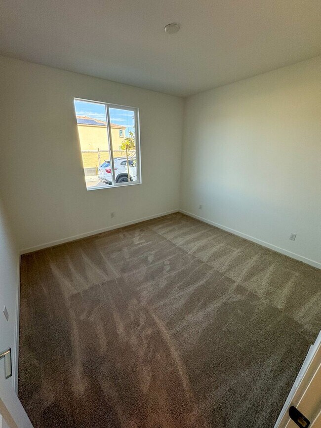 Foto del edificio - Brand New 5 bedroom Murrieta home for LEASE!