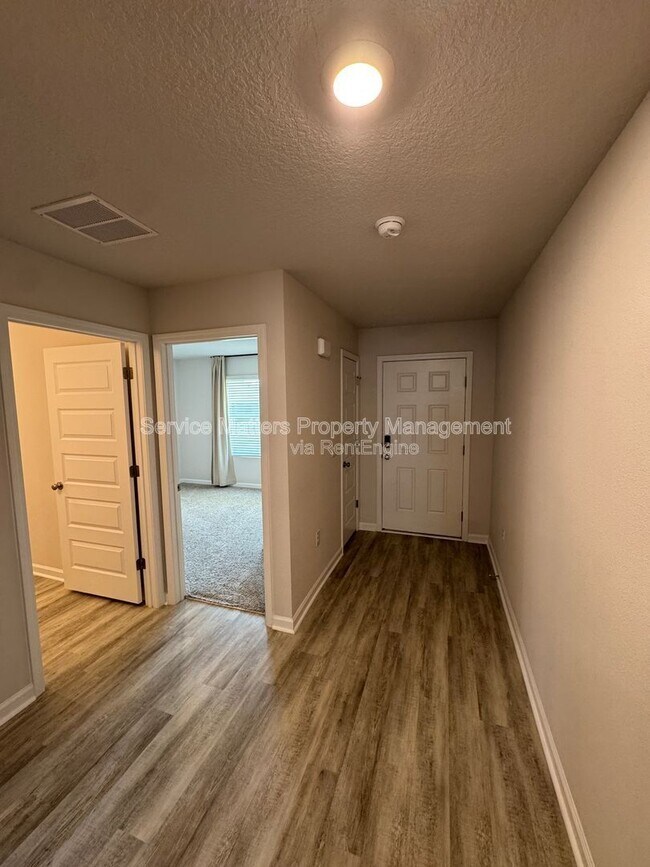 Foto del edificio - 4420 Winged Elm Ct