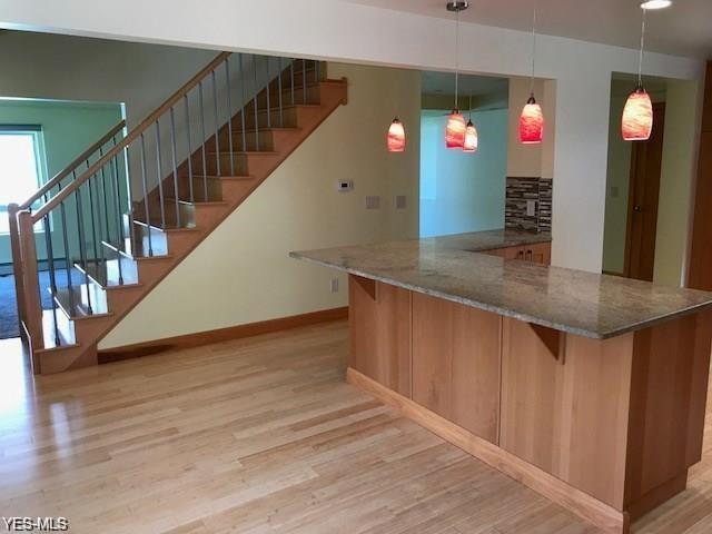 Foto del edificio - 22652 Lake Rd