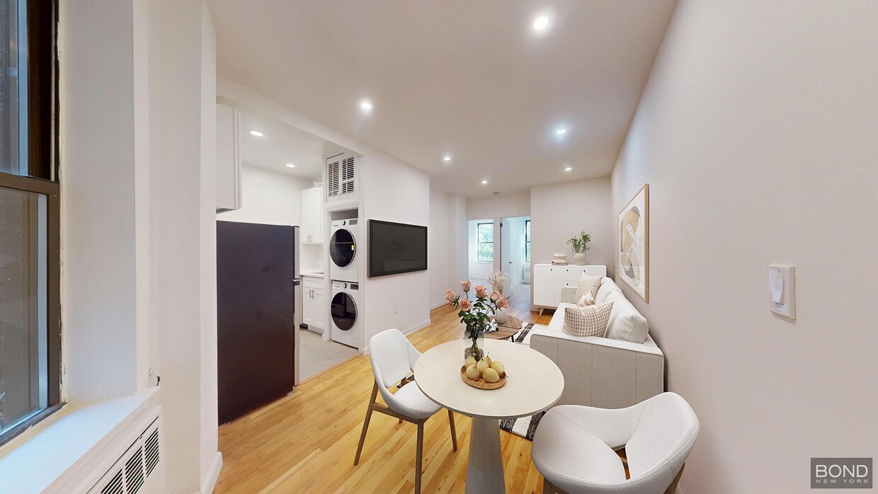 Foto principal - 417 E 65th St