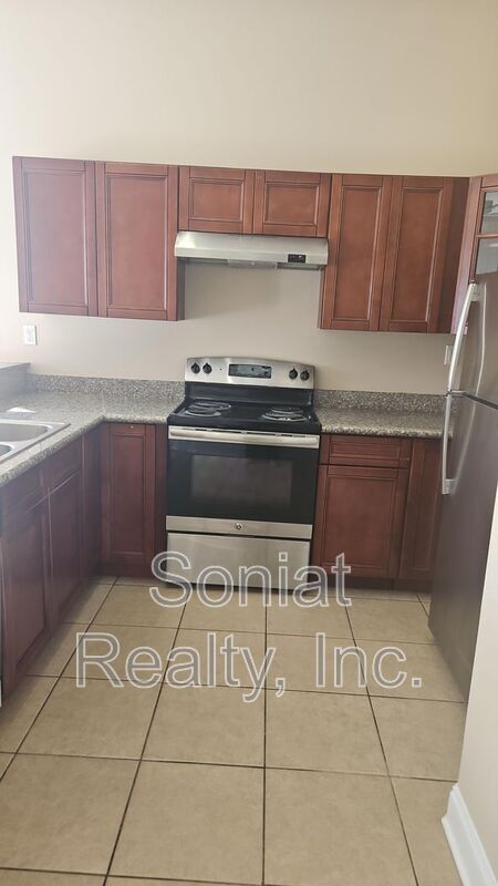 Foto del edificio - 5922 Marigny St