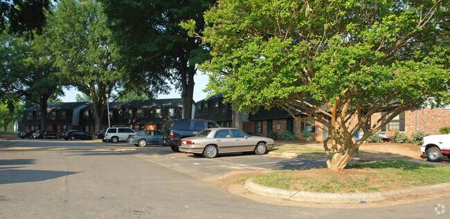 Foto del edificio - Greencastle Townhomes