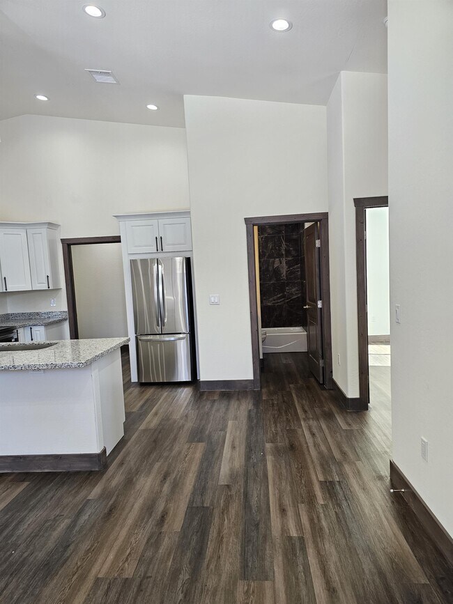 Foto del edificio - 2850 W Villa Loop