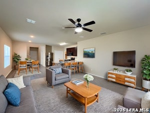 Foto del edificio - 13531 Lily Ln